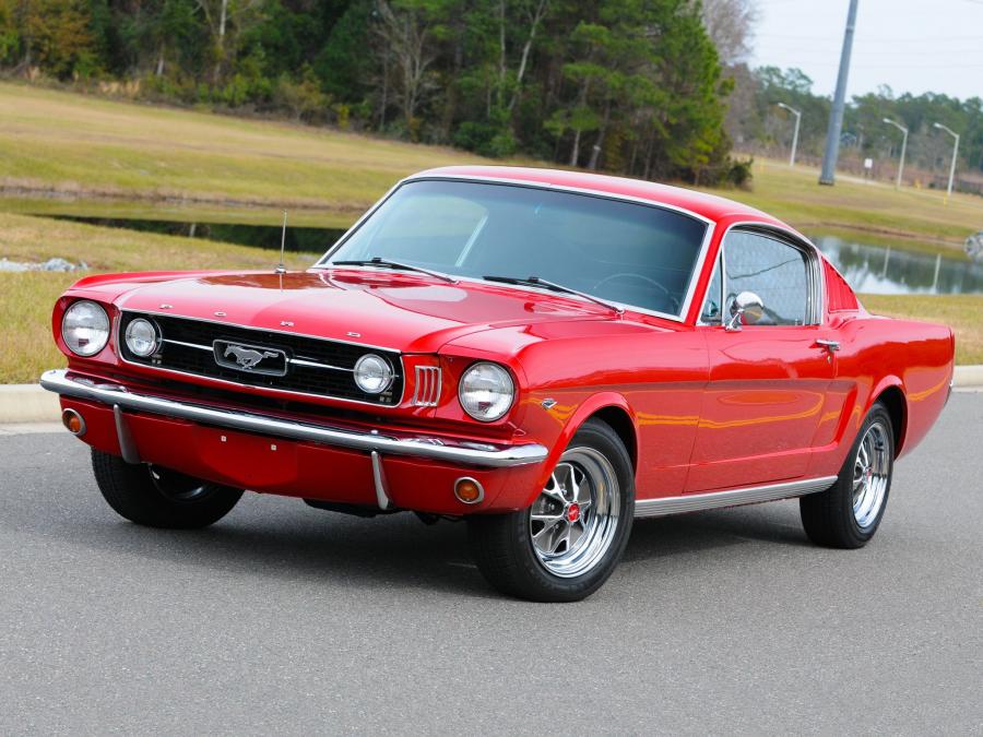  Ford Mustang Fastback 1966 года  (фото 3 из 5)